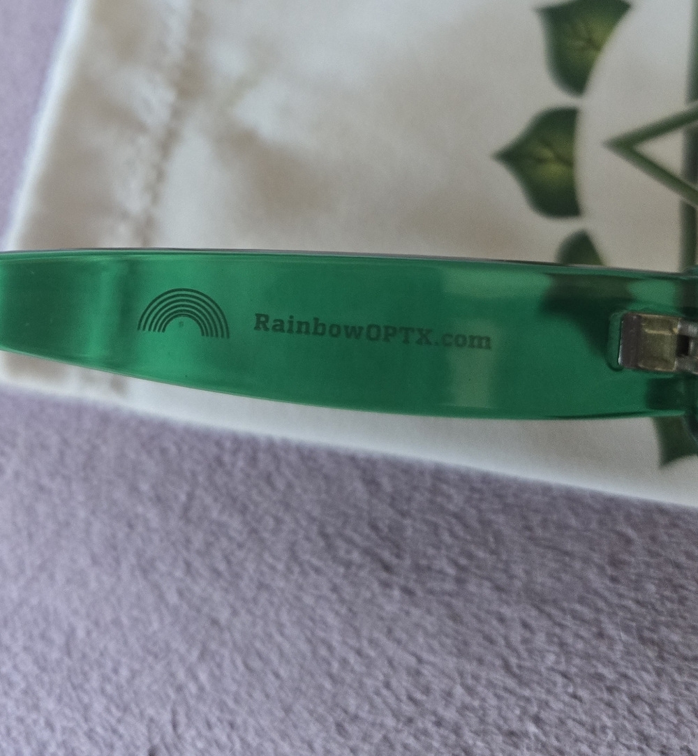 Rainbow OPTX Cat Eye - Renewal Green Sunglasses HTF - Picture 5 of 11